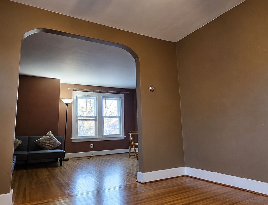 Dining Room to Living Room