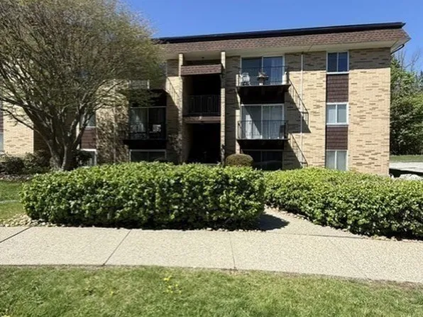 121 Bailey St Unit F56, Worcester, MA 01602