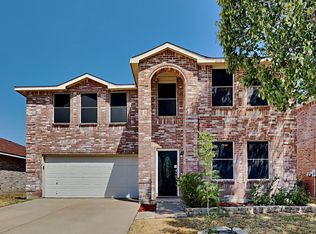5445 Temecula Rd, Fort Worth, TX 76244
