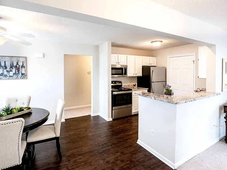 Autumn Creek Apartments — Photo 49