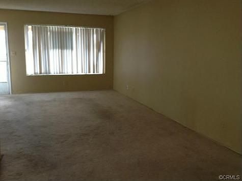 4th image of 540 Mount Hood Dr