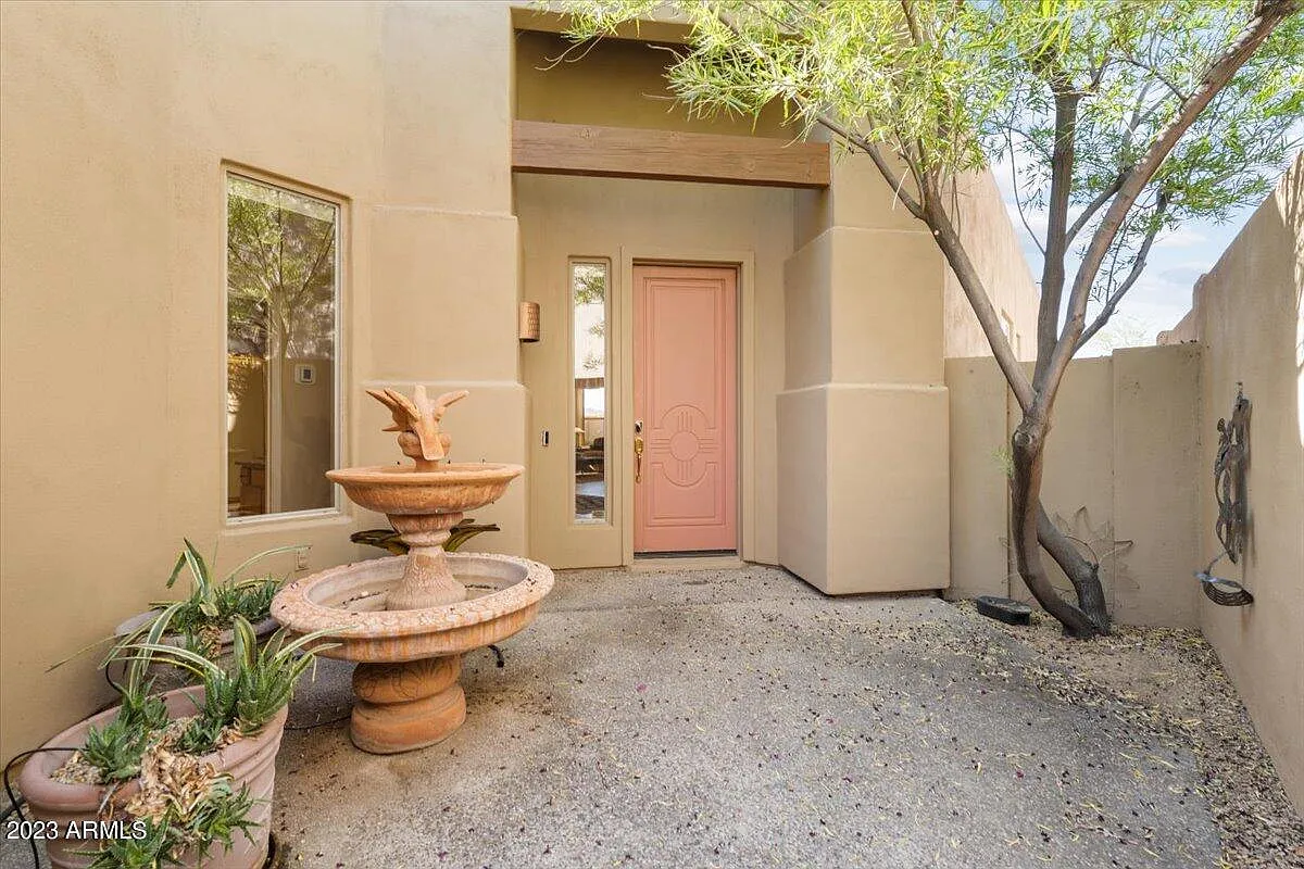 2 bed, 2.0 bath, 1560 sqft, $3,500 — Photo 3