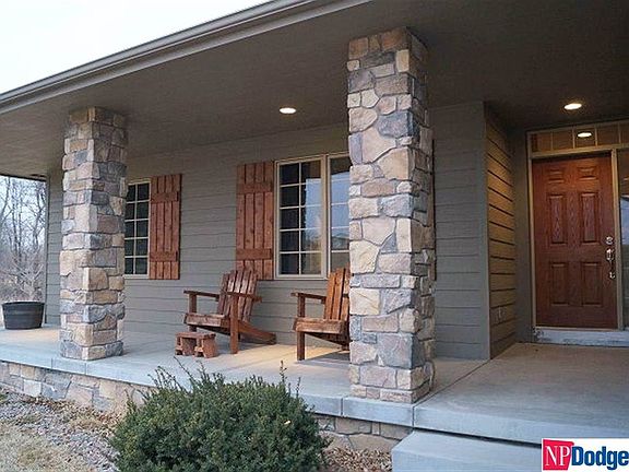 2nd image of 337 Arbor Dr