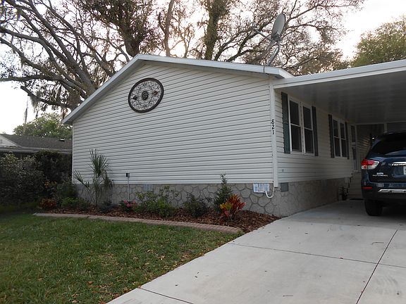 2nd image of 821 Royal Palm Ave