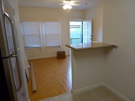 3rd image of 845 1/2 Waterloo St