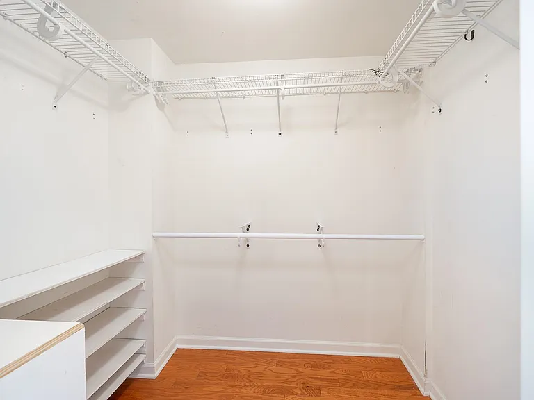 700 Grove St #8G — Photo 15