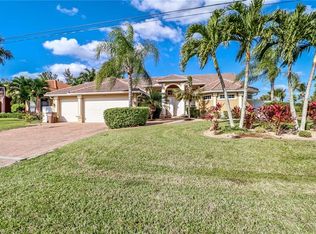 2111 SW 39th St, Cape Coral, FL 33914