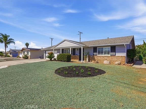 4th image of 28547 Murrieta Rd