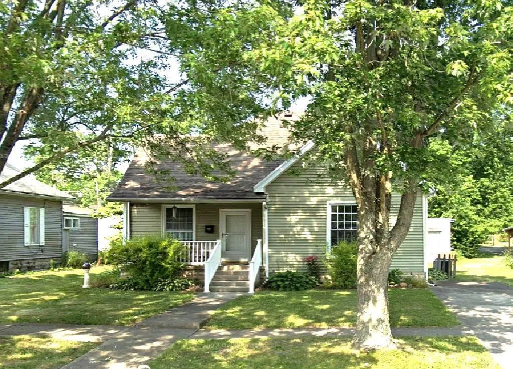 521 R St photo 1