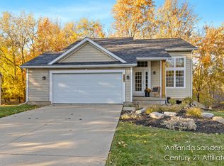 669 Avanti St NW, Grand Rapids, MI 49504