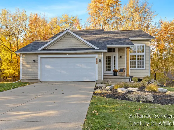 669 Avanti St NW, Grand Rapids, MI 49504