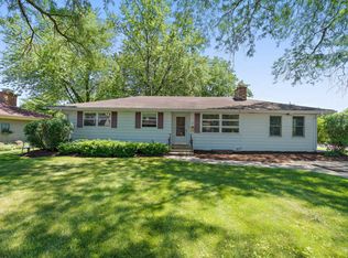 246 S Glenwood Pl, Aurora, IL 60506