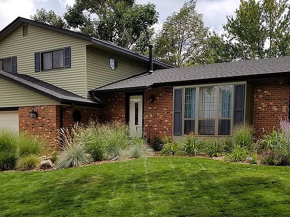 2nd image of 11062 W Oregon Pl