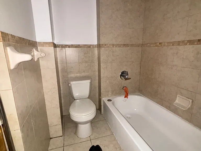 554 Avenue C #3 — Photo 4