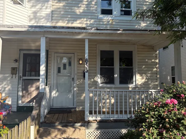 633 New Buckley St #1, Bristol, PA 19007