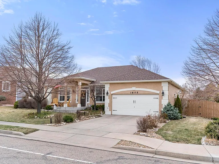 Corner LOT home~ Mountain Vista Neighborhood