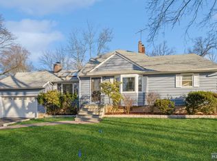 988 Adams Pl, Washington Township, NJ 07676