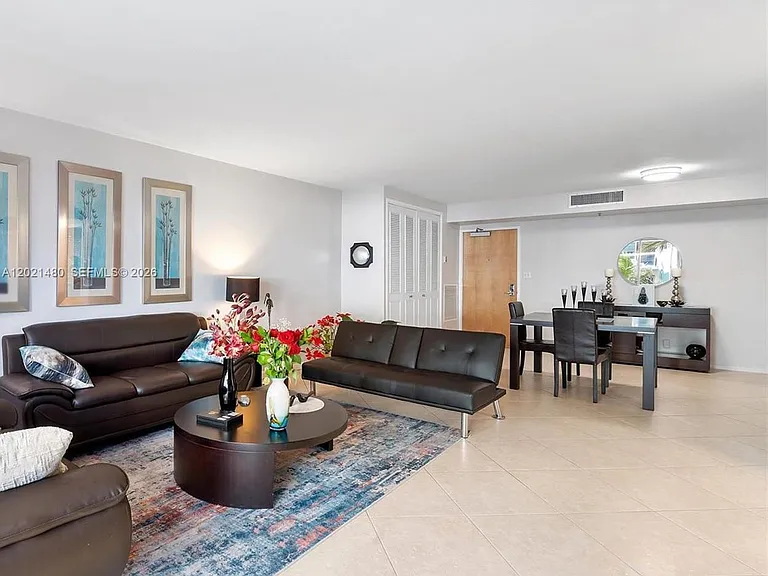 9195 Collins Ave #309 — Photo 5