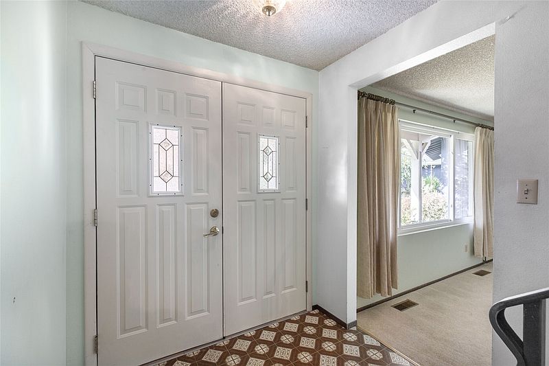 3rd image of 16321 NE 98th Street