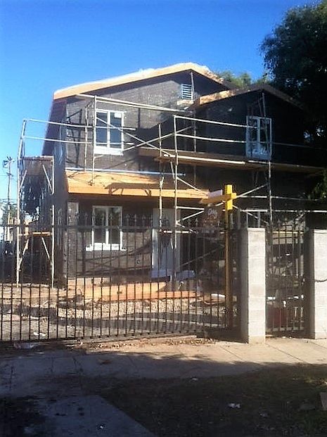 1st image of 645 W Vernon Ave