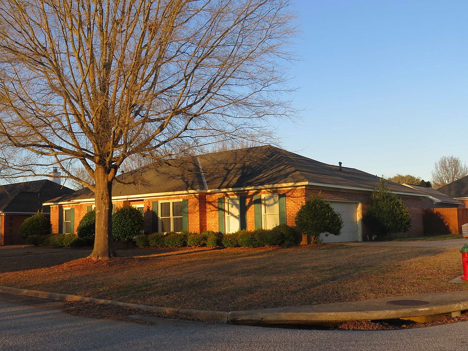 Front - Corner Lot