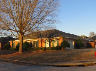 8761 Ashford Cir, Tuscaloosa, AL 35405