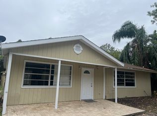 3265 1st Pl, Vero Beach, FL 32968