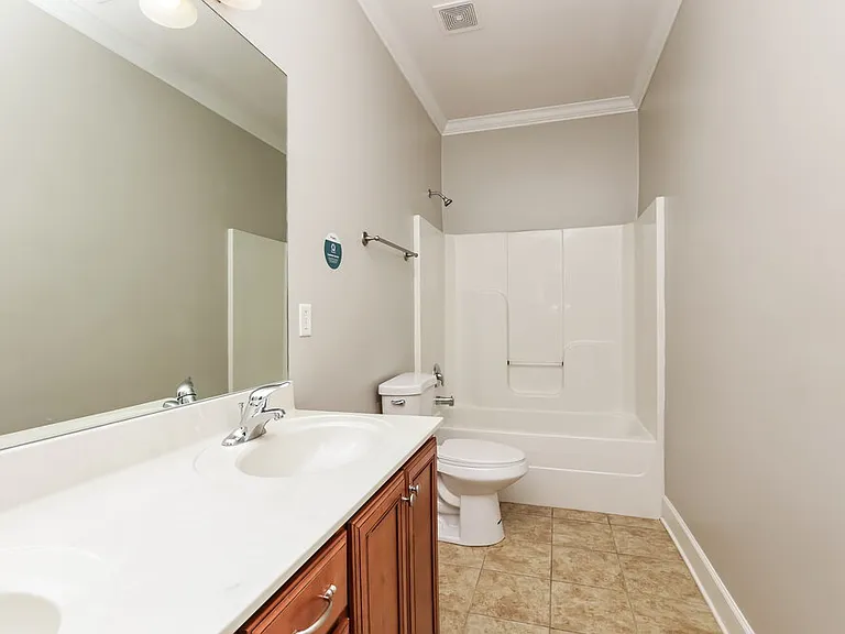 1811 Potters Ct — Photo 16