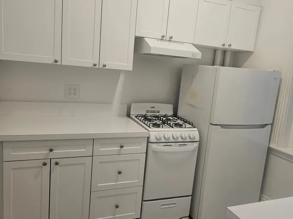 120 Warren St #5A, Brighton, MA 02135