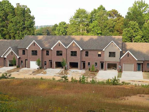 2nd image of 425 Sunbelt Dr