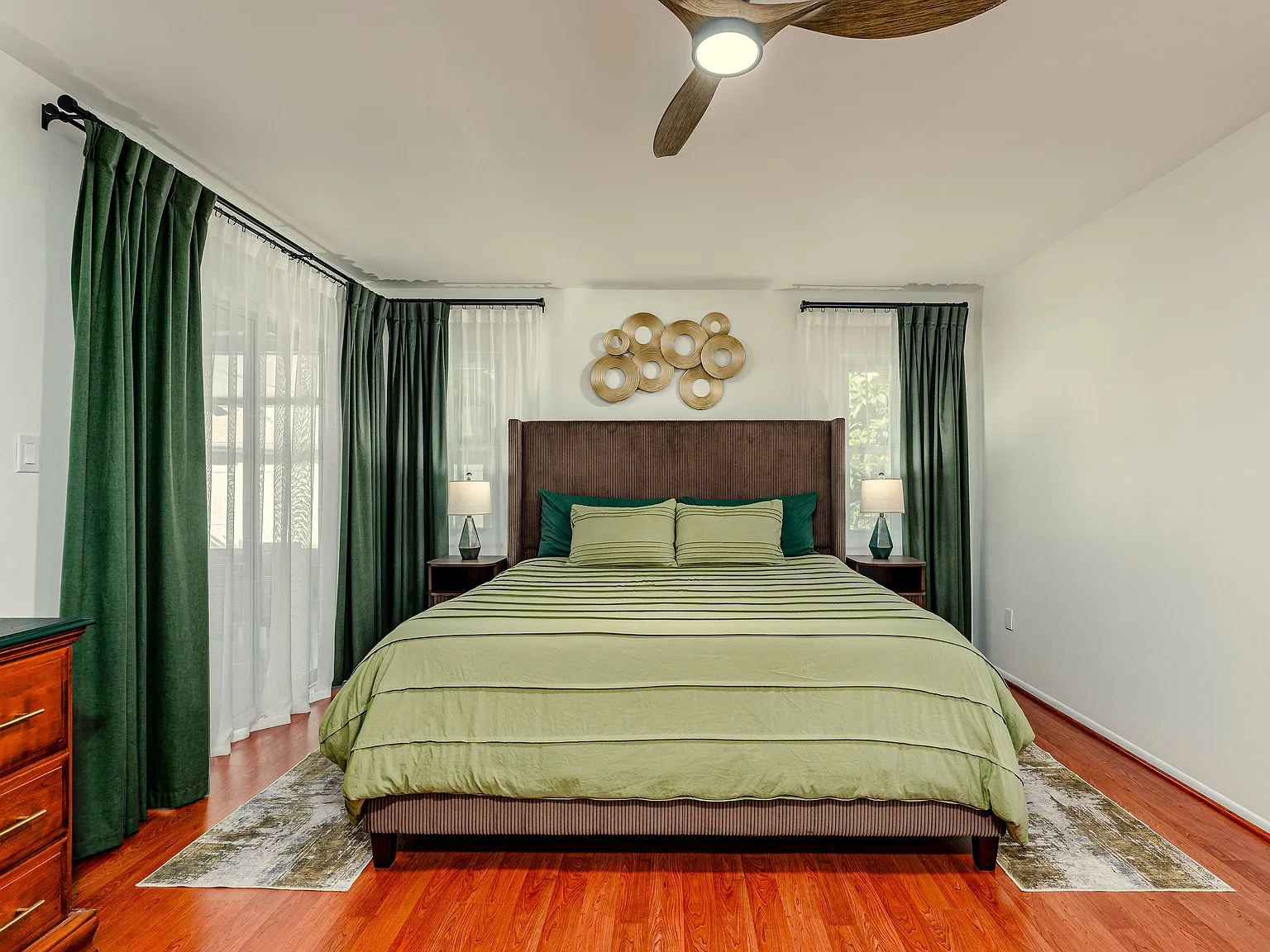 1911 Tarpon Ct — Photo 4