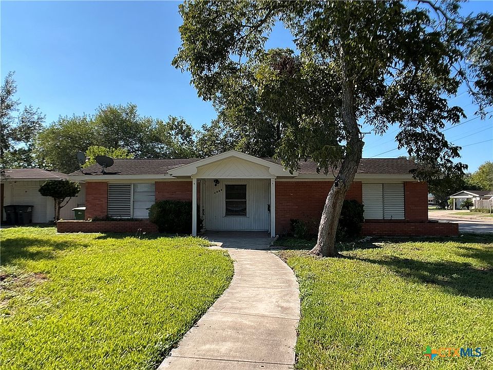 1st image of 2101 E Mesquite Ln