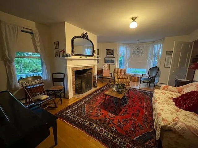 58 Glidden St — Photo 3
