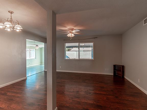 3rd image of 452 E Franklin Ave