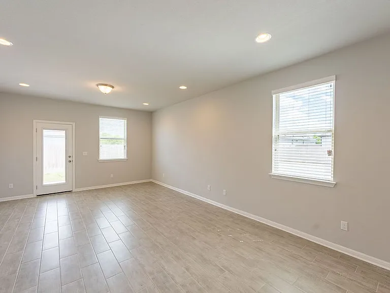 12411 Zenyatta Dr — Photo 8
