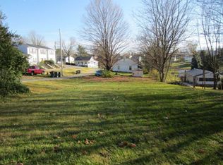 369 Wake Pl SW, Abingdon, VA 24210