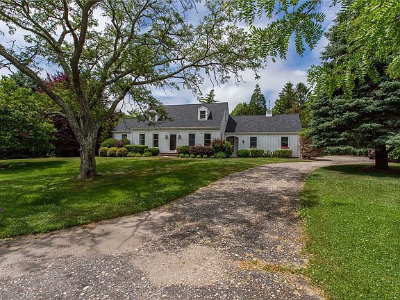 2nd image of 740 Country Club Dr