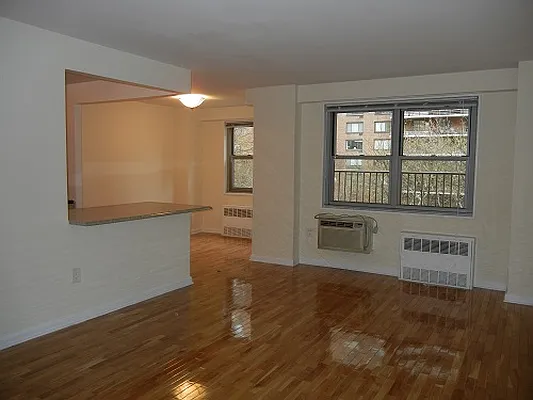 Rented by Stellar Management | media 9