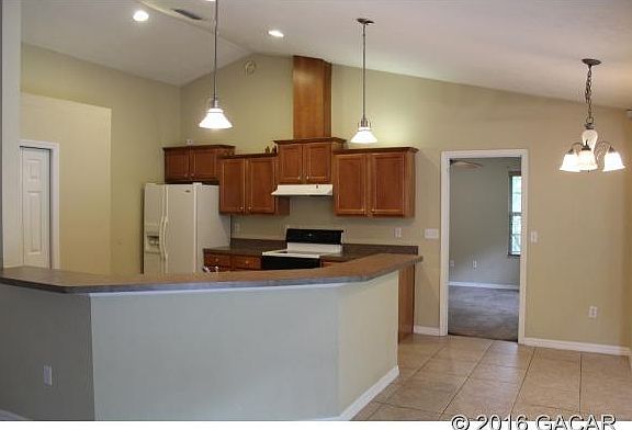 3rd image of 11209 NW 31st Ln