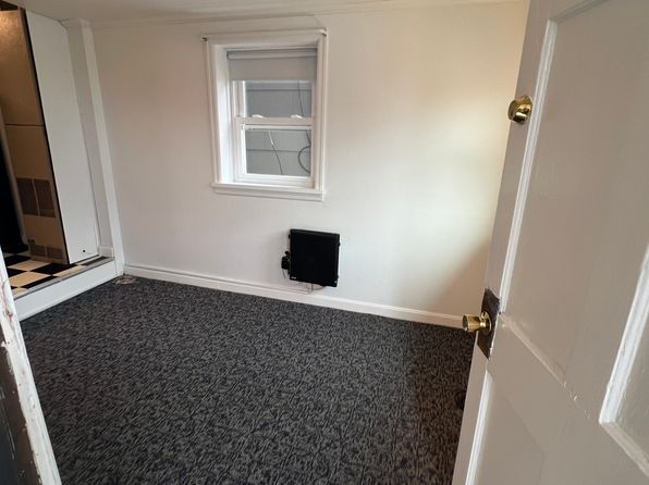 125 Whitefield Ave