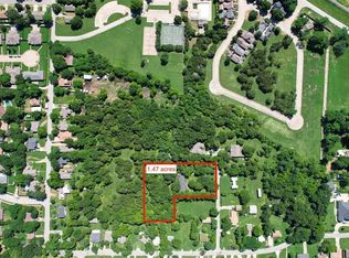 707 Acres St, Cedar Hill, TX 75104