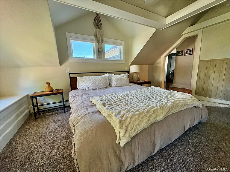 184 Twomey Ave — Photo 25