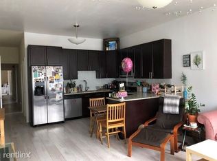 2242 W Belden Ave, Chicago, IL 60647