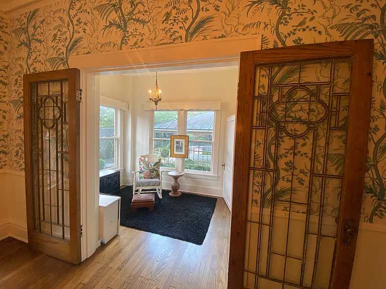 1835 Overton Park Ave — Photo 10