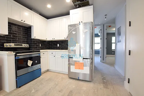 Rented by null | media 37