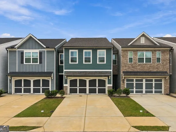 5313 Melbourne Ln, Flowery Branch, GA 30542