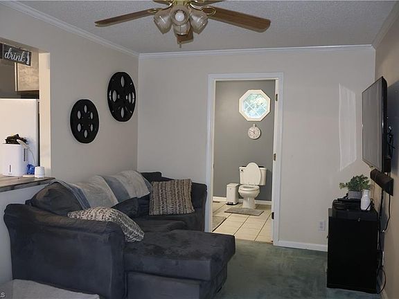 5th image of 7381 Broad St