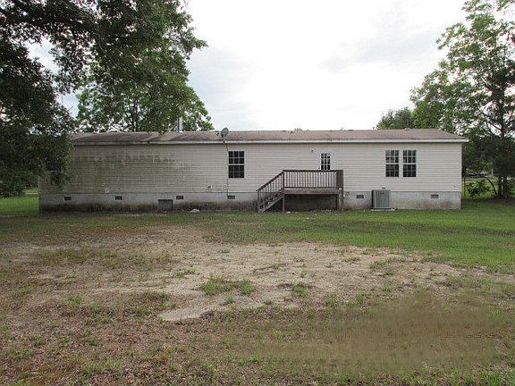 2nd image of 190 Cypress St