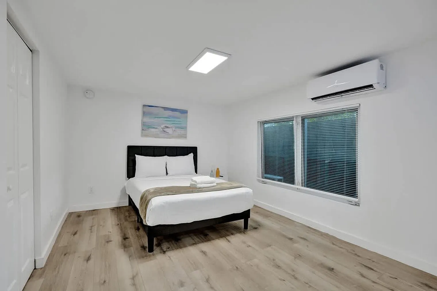 Studio, 1.0 bath, 4004 sqft, $1,994 — Photo 1