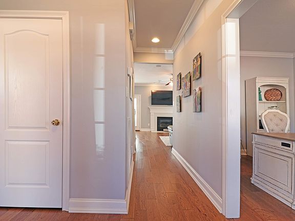 2nd image of 1212 Harrison Glen Ln
